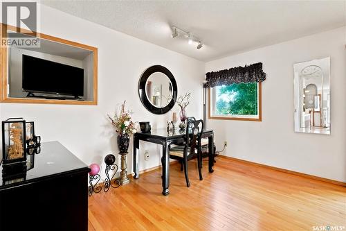 18 Greensboro Drive, Regina, SK 