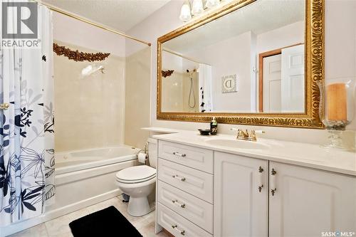 18 Greensboro Drive, Regina, SK 