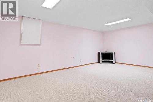 18 Greensboro Drive, Regina, SK 