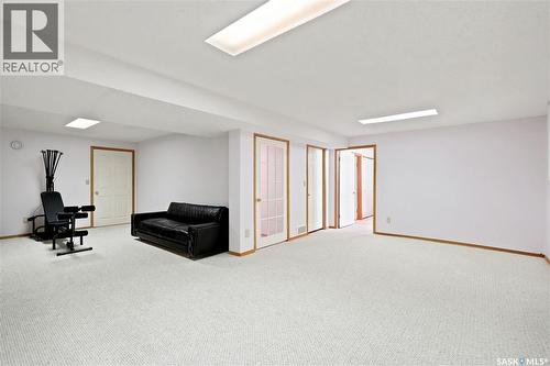 18 Greensboro Drive, Regina, SK 