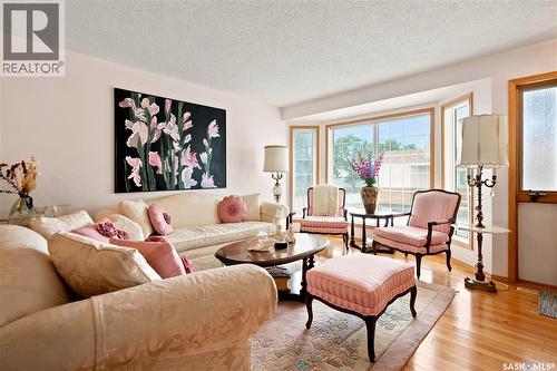 18 Greensboro Drive, Regina, SK 
