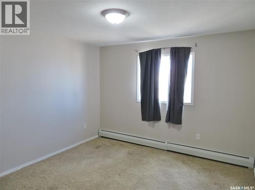 214 100 1St Avenue N, Warman, SK 