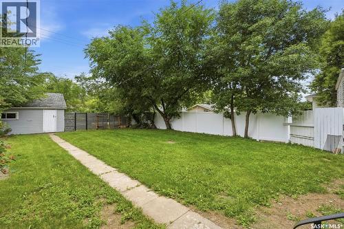 1318 B Avenue N, Saskatoon, SK 