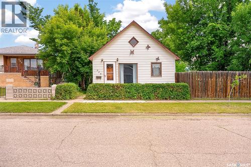 528 Ominica STREET E  Moose Jaw, SK S6H 0H3