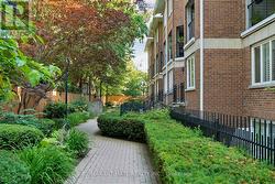 25 - 217 ST. GEORGE STREET Toronto, ON M5R 3S7