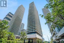 701 - 33 SHORE BREEZE DRIVE Toronto, ON M8V 0G1