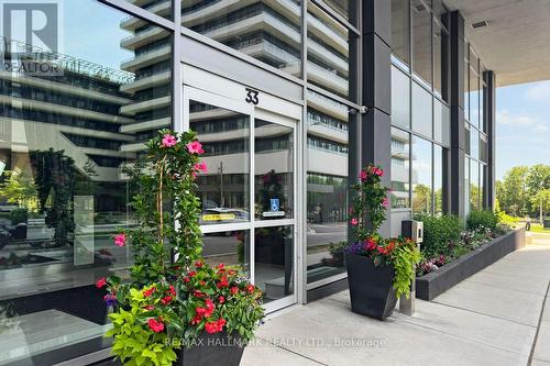 701 - 33 Shore Breeze Drive, Toronto, ON 