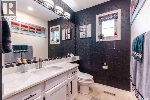 206 Braemar Bay, Saskatoon, SK 