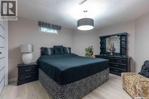206 Braemar Bay, Saskatoon, SK 