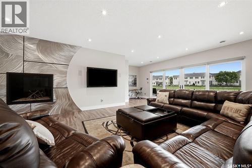 2168 Riverbend Cove, Regina, SK 