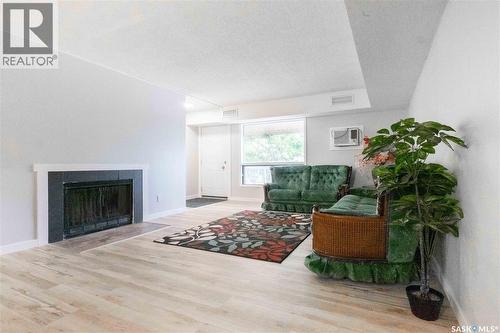 162 160 Gore Place, Regina, SK 
