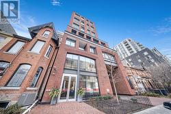 1404 - 501 ADELAIDE STREET W Toronto, ON M5V 0R3