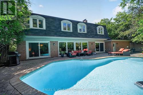 1907 Fairmeadow Crescent, Ottawa, ON 