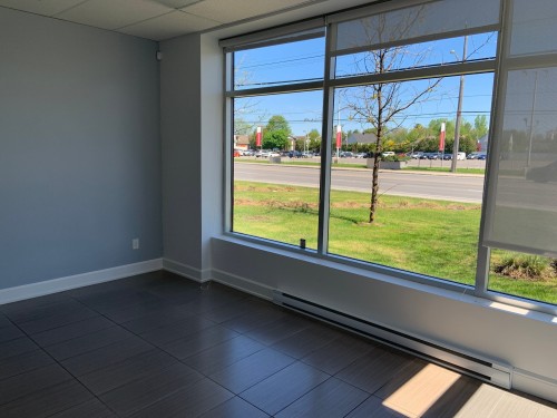 Office - 101-681 Boul. Du Curé-Labelle, Blainville, QC 