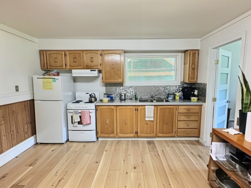 Cuisine - 185 Ch. Du 9E Rang, Senneterre - Paroisse, QC - Indoor Photo Showing Kitchen With Double Sink