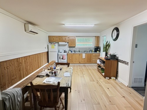 Cuisine - 185 Ch. Du 9E Rang, Senneterre - Paroisse, QC - Indoor Photo Showing Other Room
