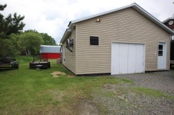 Garage - 