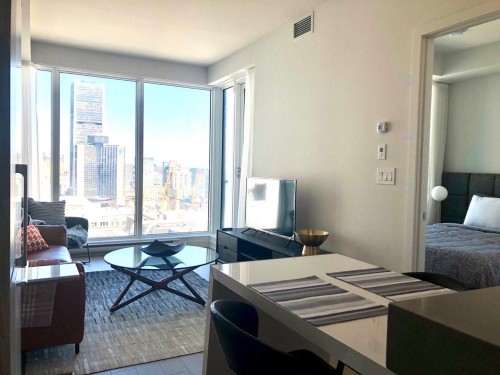 Living Room - 2112-1188 Rue St-Antoine O., Montréal (Ville-Marie), QC 