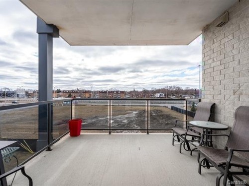 Balcony - 403-116 Rue Dubois, Saint-Eustache, QC 