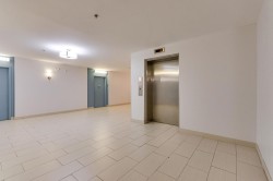 Interior - 