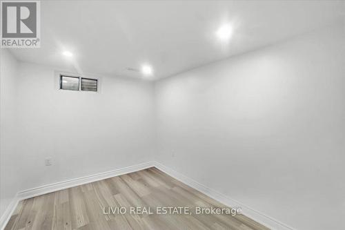 4002 Brandon Gate Drive, Mississauga, ON - Indoor Photo Showing Other Room