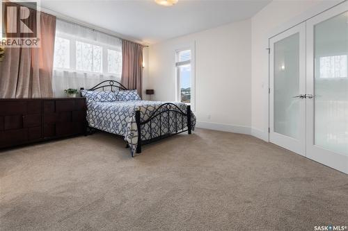202 Glacial Shores Cove, Saskatoon, SK 