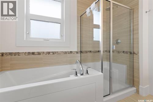 202 Glacial Shores Cove, Saskatoon, SK 