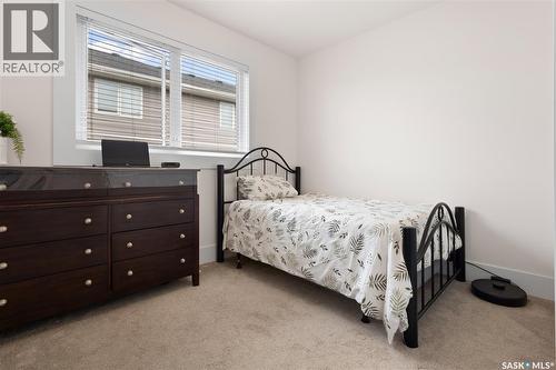 202 Glacial Shores Cove, Saskatoon, SK 