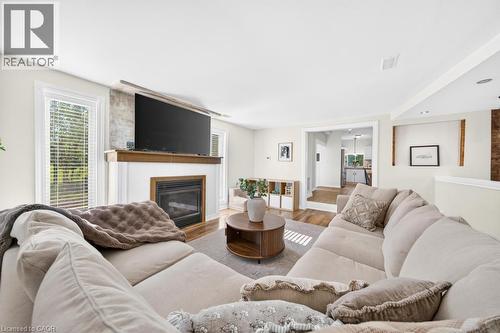9535 Regional Rd 9, Caistor Centre, ON 
