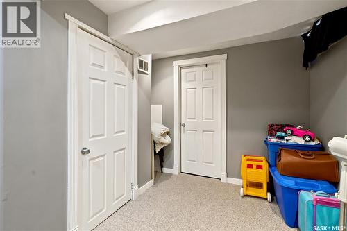 52 Tucker Crescent, Saskatoon, SK 
