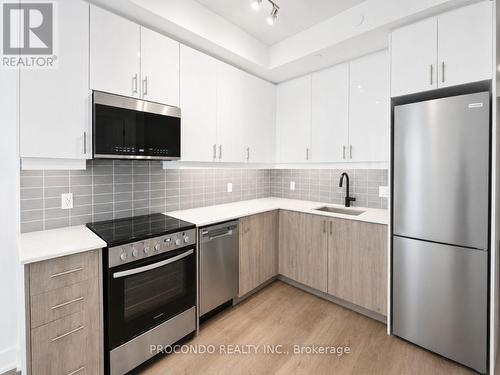 235 - 2343 KHALSA GATE  Oakville, ON L6M 5R6