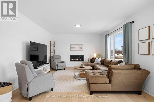 437 Fleet Canuck Private, Ottawa, ON 