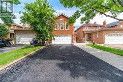 66 CINRICKBAR DRIVE  Toronto, ON M9W 6X3