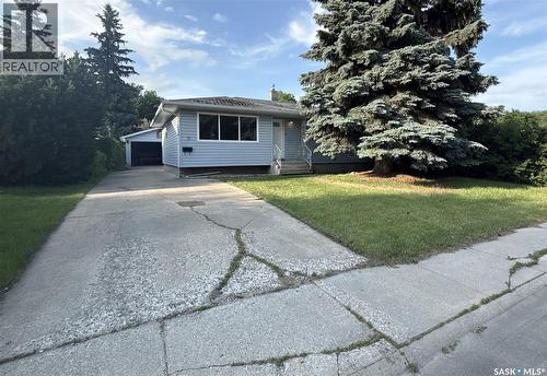 68 Wentworth CRESCENT  Saskatoon, SK S7L 4A9