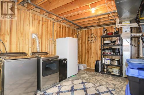 9 Taskar Dr, Sault Ste. Marie, ON - Indoor Photo Showing Laundry Room