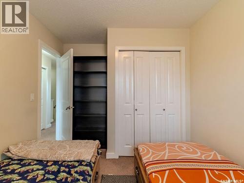 143 135 Ashworth Crescent, Saskatoon, SK 