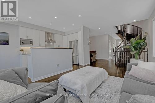 317 Lysander Place, Ottawa, ON 
