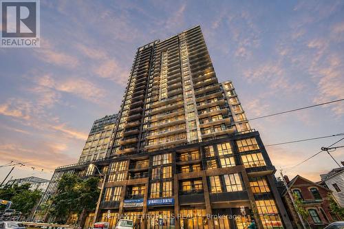 421 - 286 MAIN STREET  Toronto, ON M4C 0B3