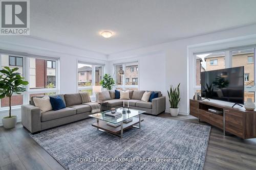1383 Bradenton Path, Oshawa, ON 