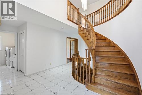 42 Fox Run, Brantford, ON - Indoor Photo Showing Other Room