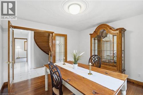 42 Fox Run, Brantford, ON - Indoor