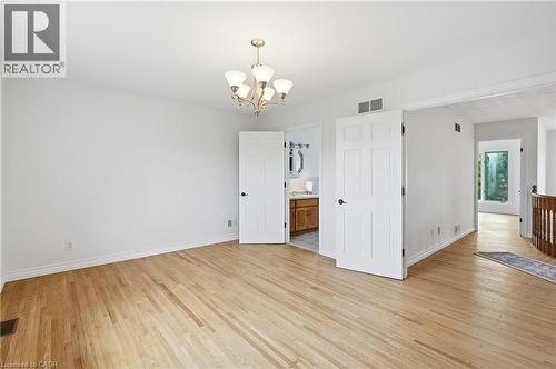 42 Fox Run, Brantford, ON - Indoor Photo Showing Other Room