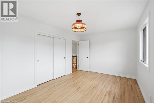 42 Fox Run, Brantford, ON - Indoor Photo Showing Other Room