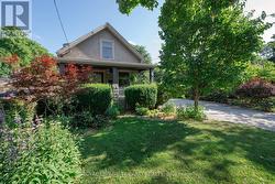 52 EMERY STREET E  London South (South F), ON N6C 2C8
