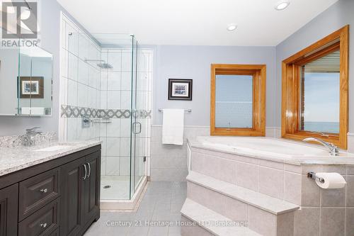Primary Ensuite - 6 Jacob'S Landing, Grimsby (Grimsby Beach), ON 