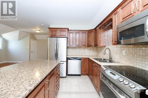 In Law Suite #2 Above Garage - 6 Jacob'S Landing, Grimsby (Grimsby Beach), ON 
