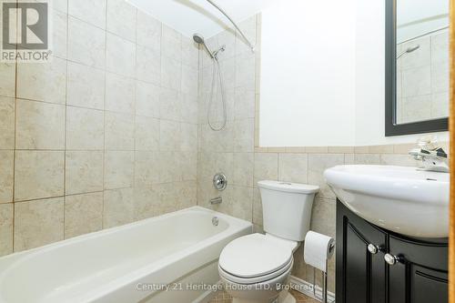 In Law Suite #2 Above Garage - 6 Jacob'S Landing, Grimsby (Grimsby Beach), ON 