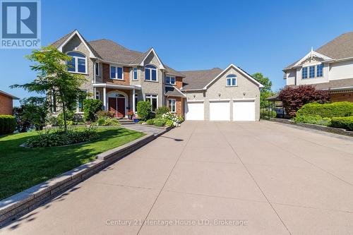 Large Concrete Driveway - 6 Jacob'S Landing, Grimsby (Grimsby Beach), ON 