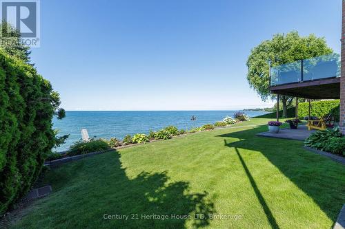 Gorgeous Lake Views - 6 Jacob'S Landing, Grimsby (Grimsby Beach), ON 