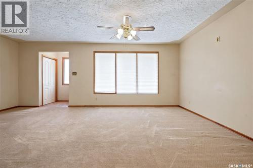 2124 Elliott Street, Regina, SK 